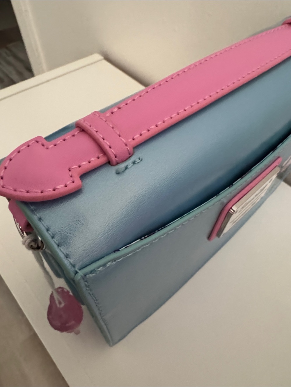 Loungefly Sanrio Hello Kitty Mermaid crossbody - Picture 10 of 12
